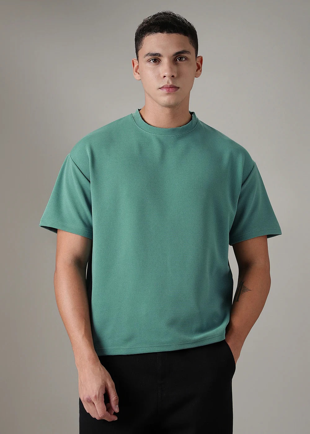 Oversize bottle-green Tshirt